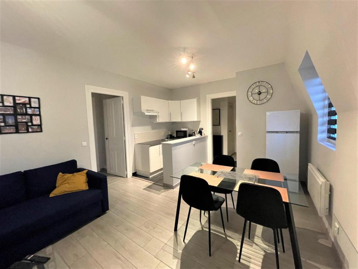 LE BOULARD : appartement en plein coeur du centre de Reims Extérieur photo
