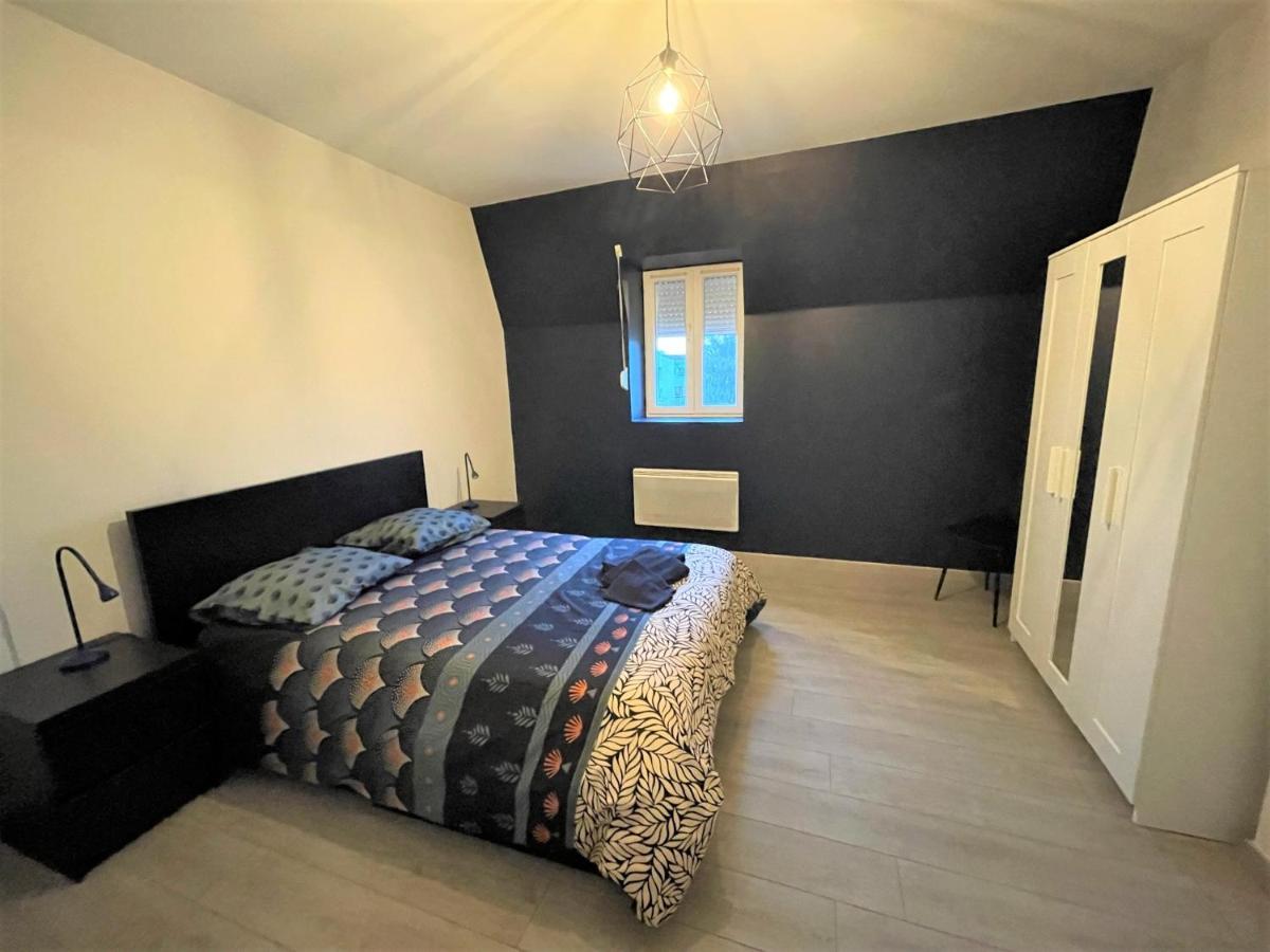 LE BOULARD : appartement en plein coeur du centre de Reims Extérieur photo