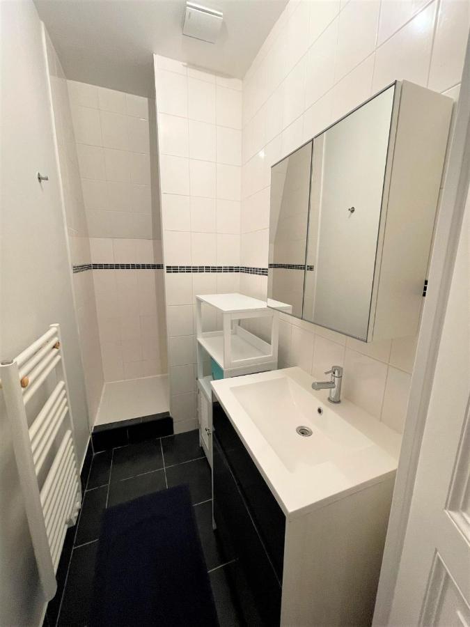 LE BOULARD : appartement en plein coeur du centre de Reims Extérieur photo