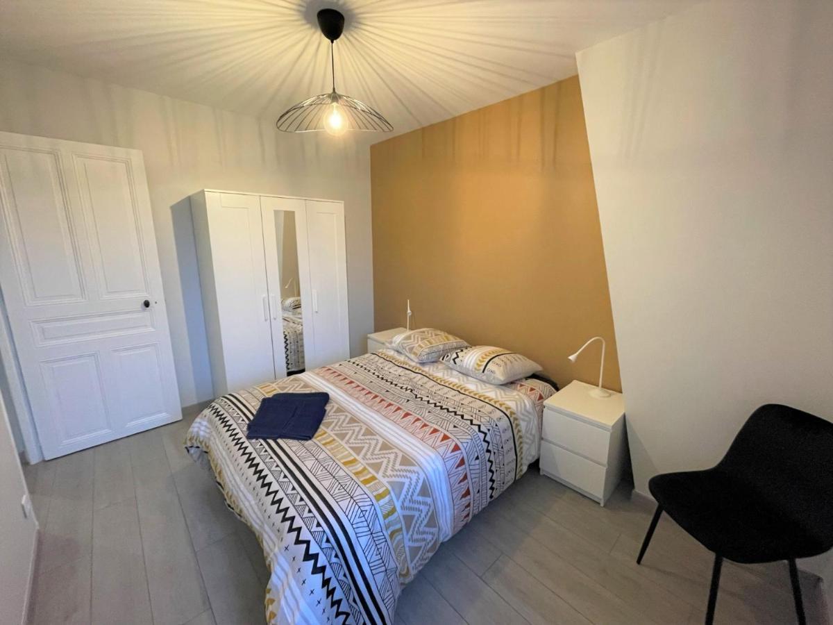 LE BOULARD : appartement en plein coeur du centre de Reims Extérieur photo